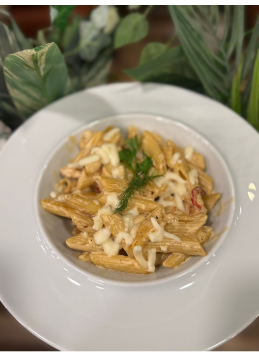 Kremalı Tavuklu Mantarlı Makarna