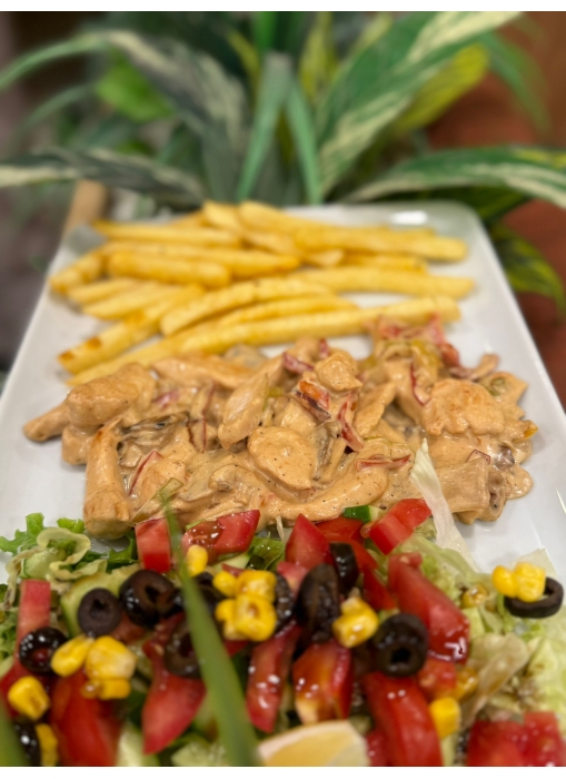 Tavuk Tava Köri Soslu