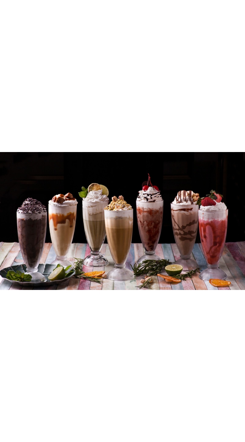 Milkshake (Vanilya, çikolata, karamel, çilek, muz)